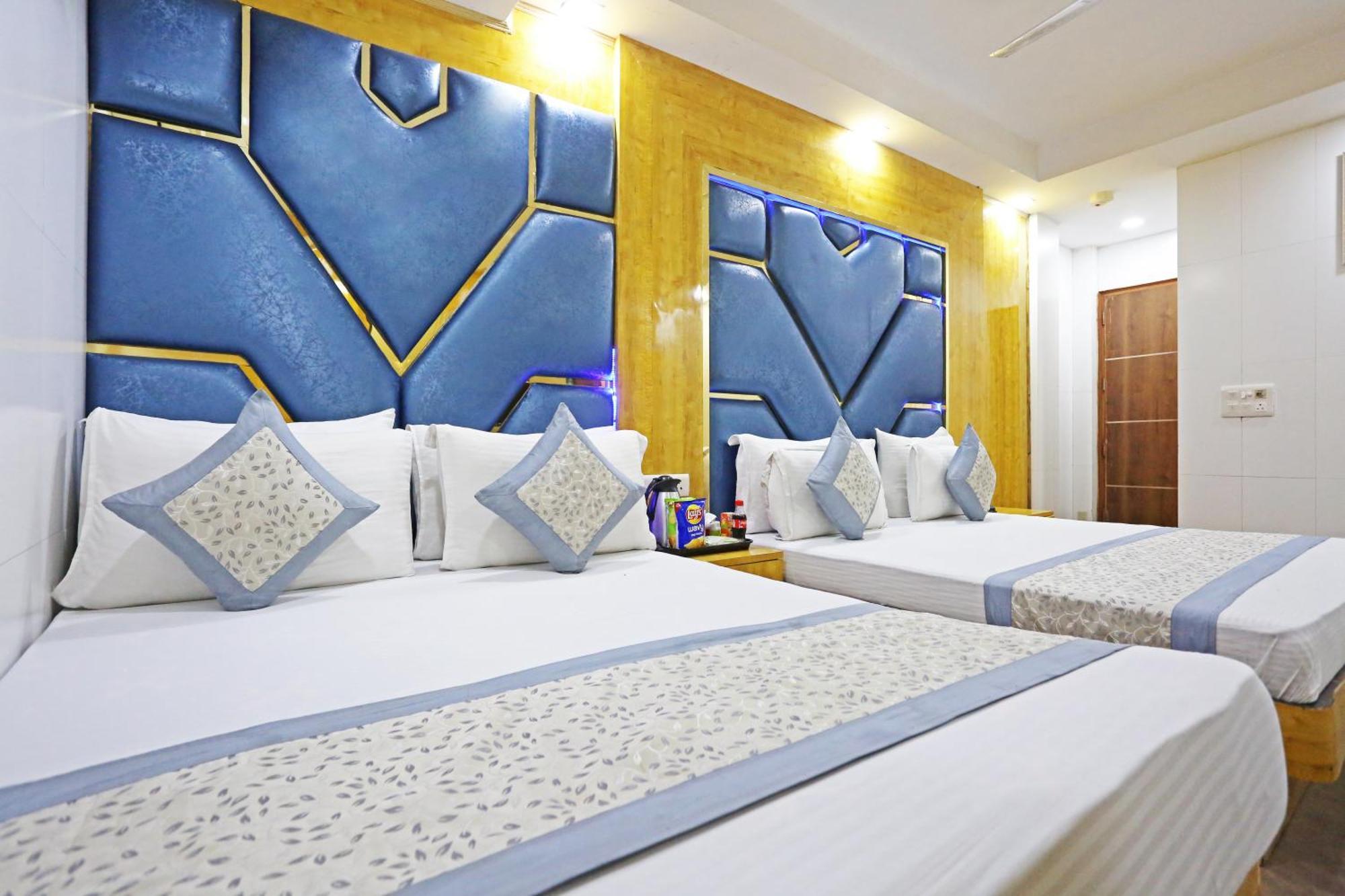 Hotel Preet Palace -5 Mints Walk From Nizamuddin Railway Station New Delhi Ngoại thất bức ảnh
