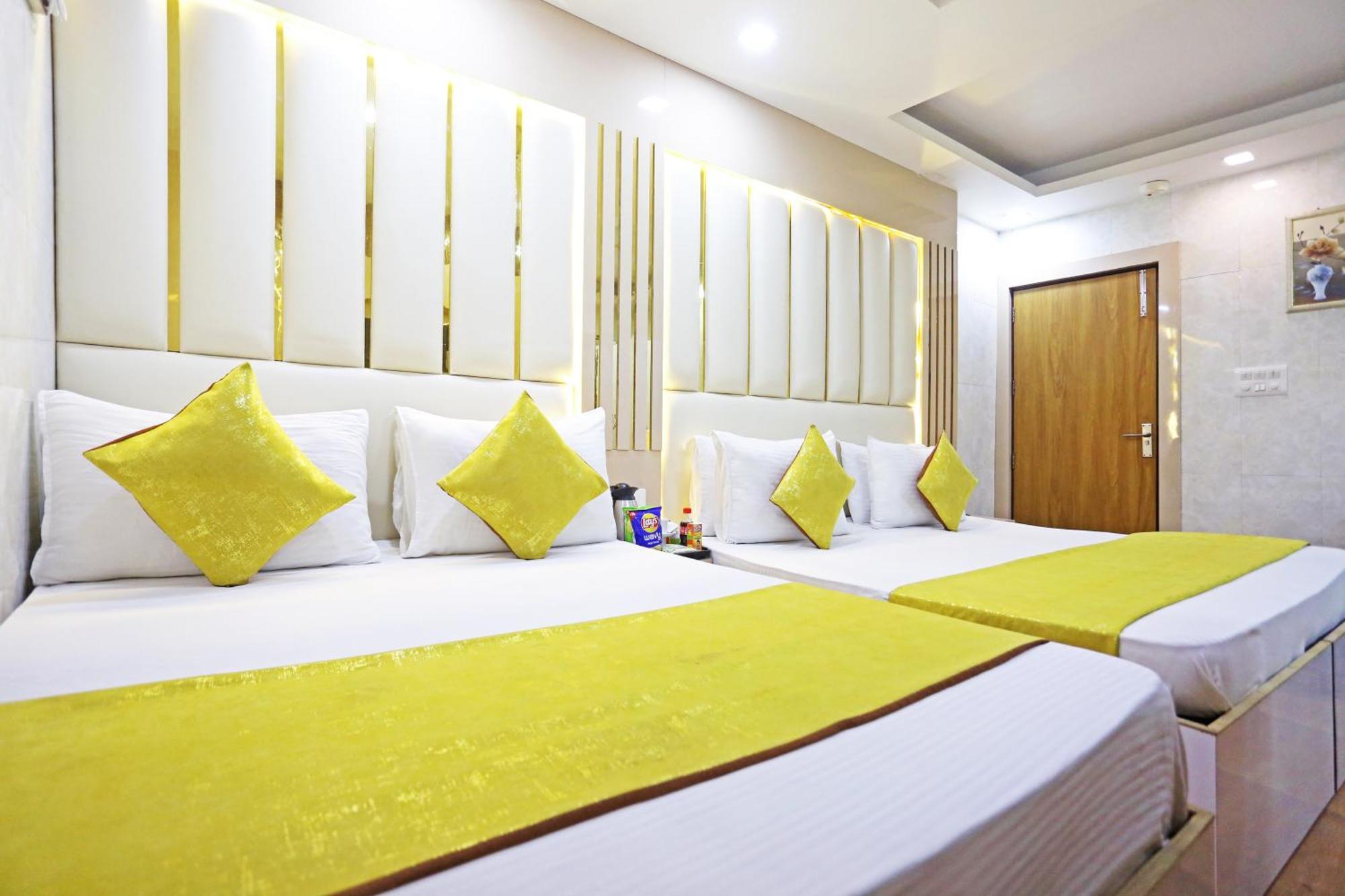 Hotel Preet Palace -5 Mints Walk From Nizamuddin Railway Station New Delhi Ngoại thất bức ảnh