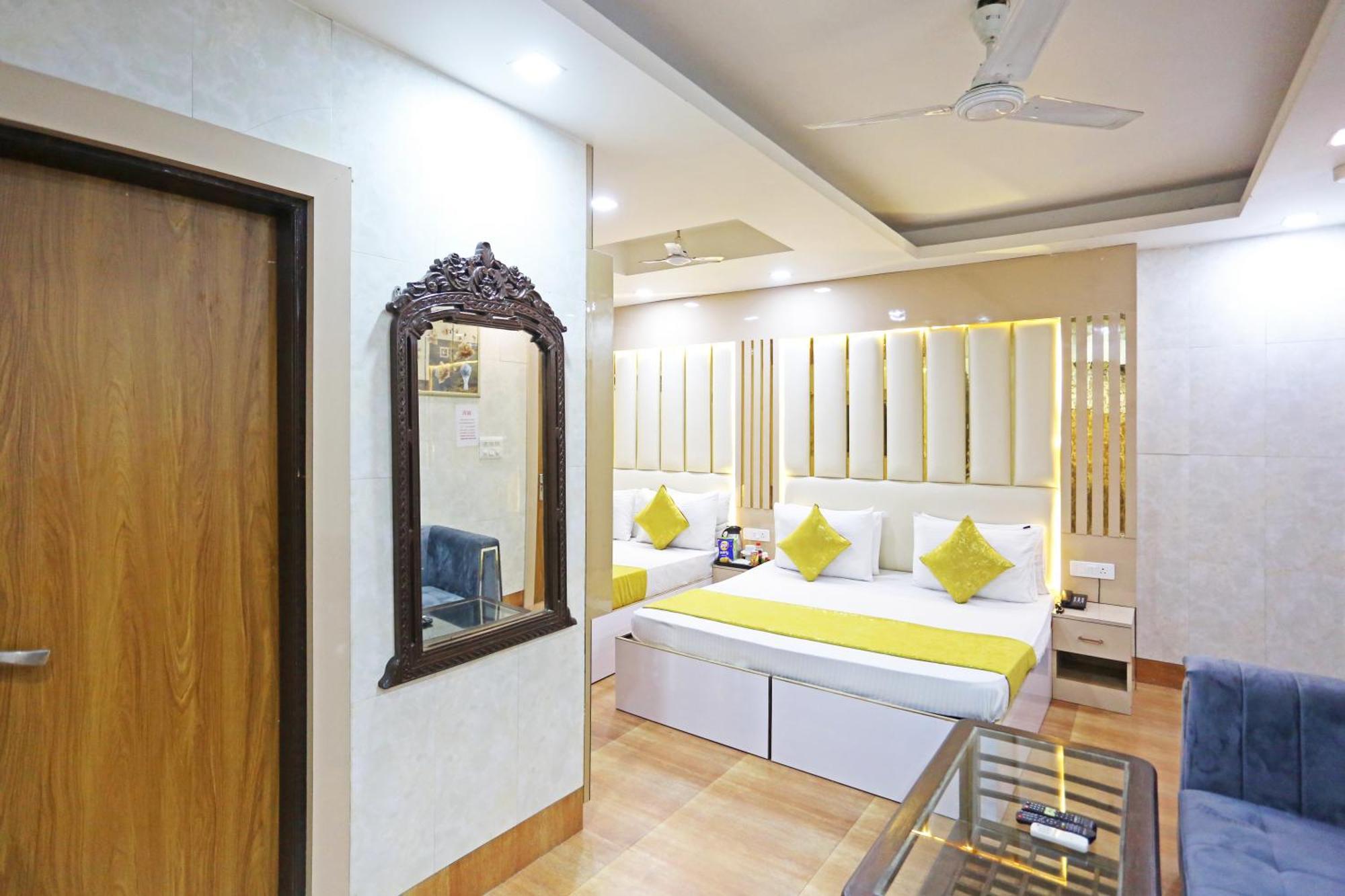 Hotel Preet Palace -5 Mints Walk From Nizamuddin Railway Station New Delhi Ngoại thất bức ảnh