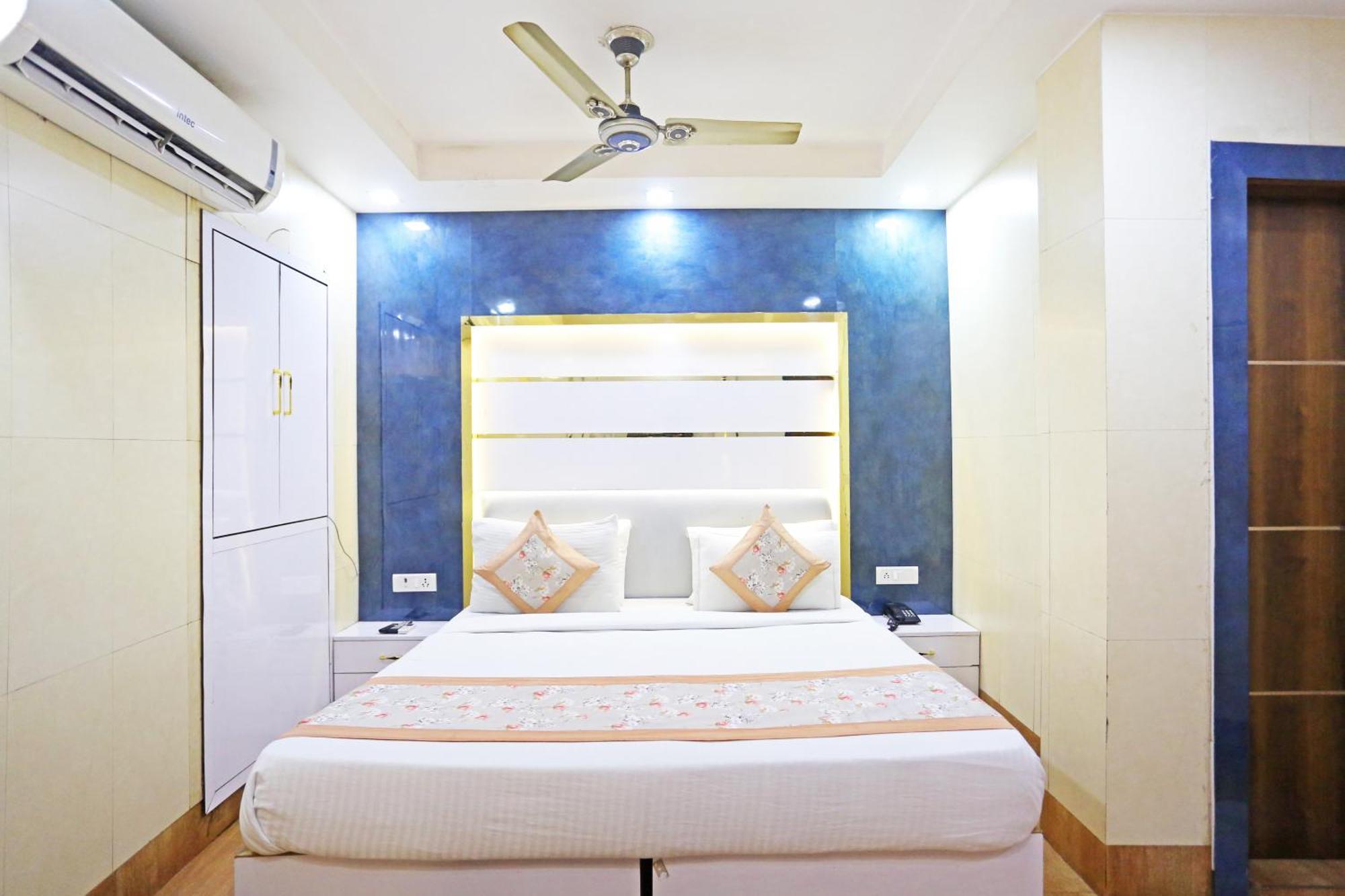 Hotel Preet Palace -5 Mints Walk From Nizamuddin Railway Station New Delhi Ngoại thất bức ảnh